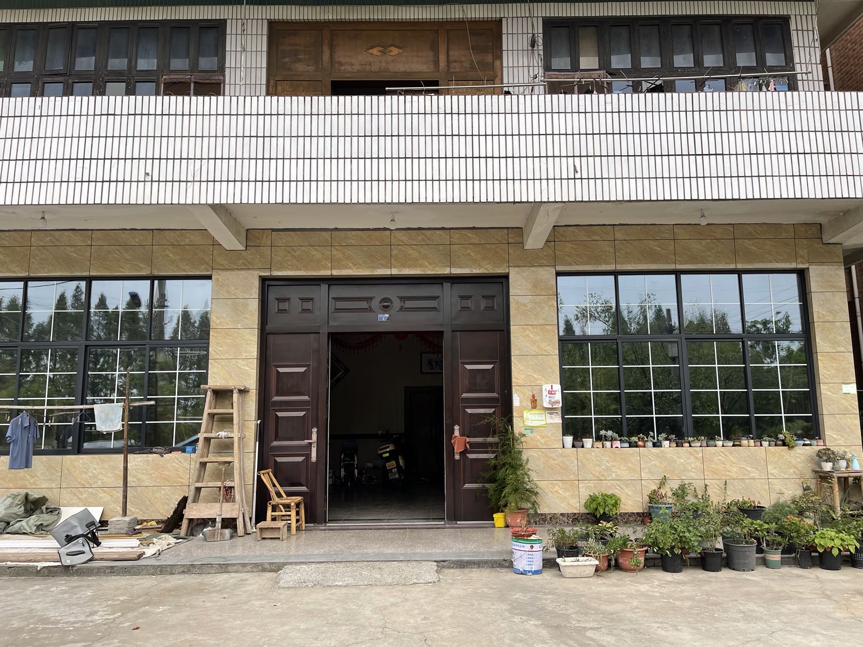 巷里餐饮店（报国村）