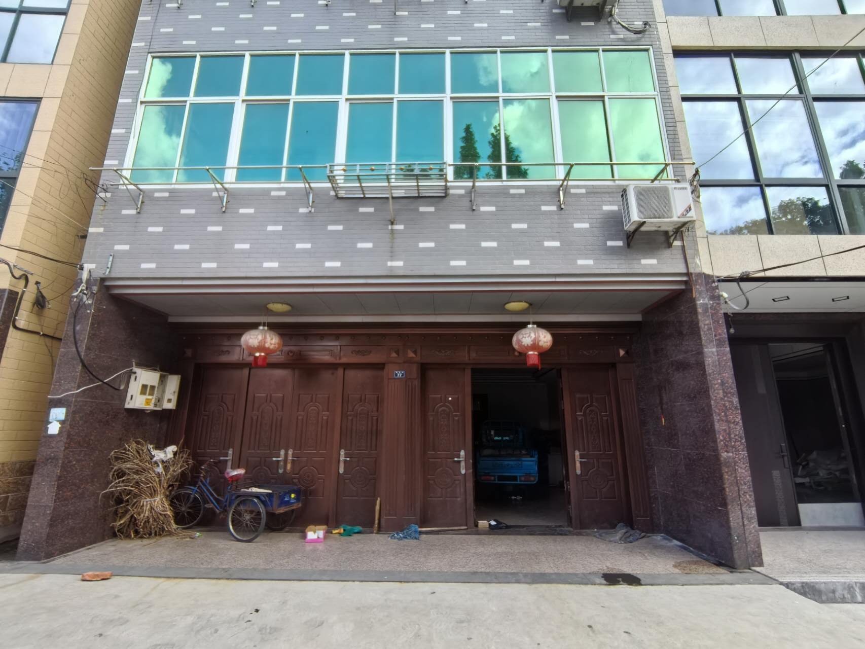 半杯奶茶店（茗山村周家浜）