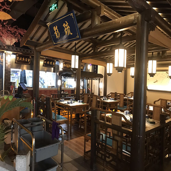 老外婆（吾悦）